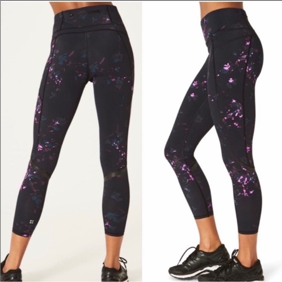 Sweaty Betty London The Zero Gravity Floral Black - Picture 1 of 12